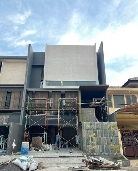 Dijual Rumah Manyar Kertoadi Minimalis Baru Gress
